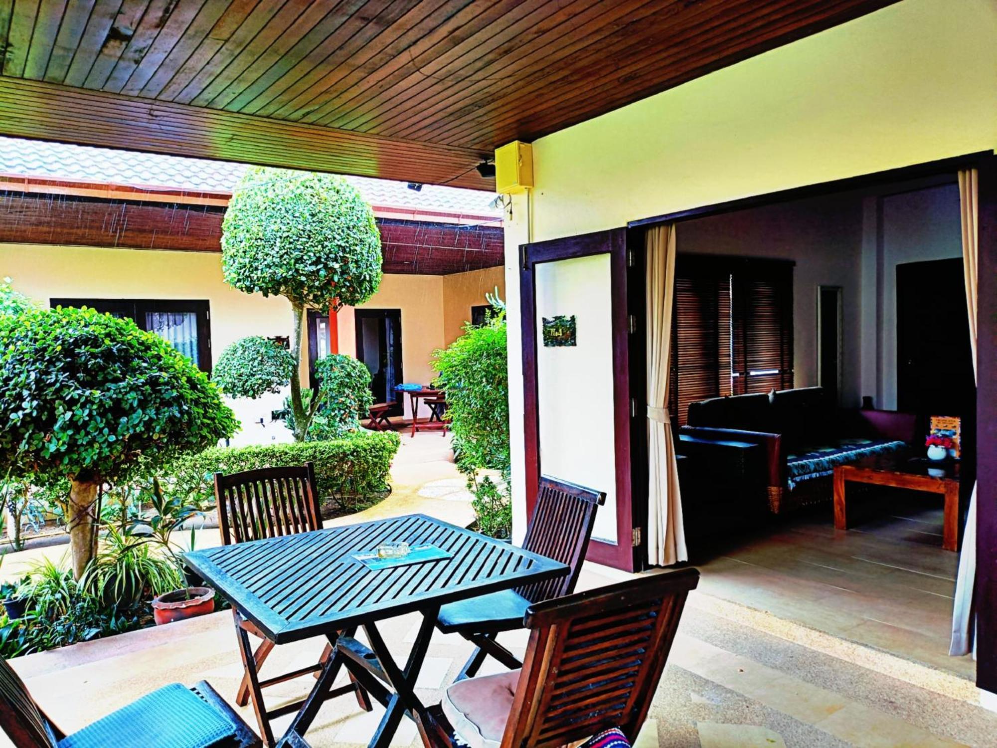 Baan Tropicana Mae Nam Exterior photo