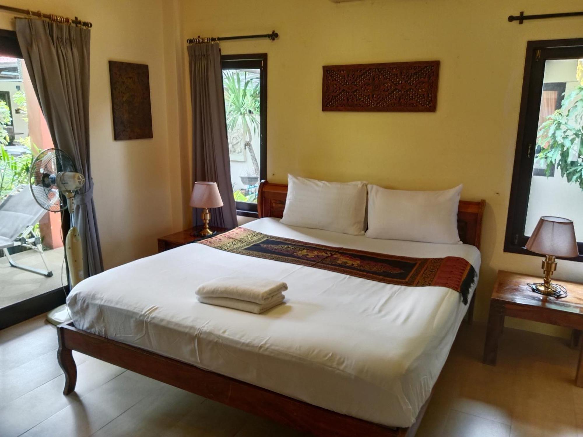 Baan Tropicana Mae Nam Exterior photo